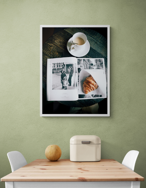 Постер без рамки "Кофе с круассаном" в размере 30х40