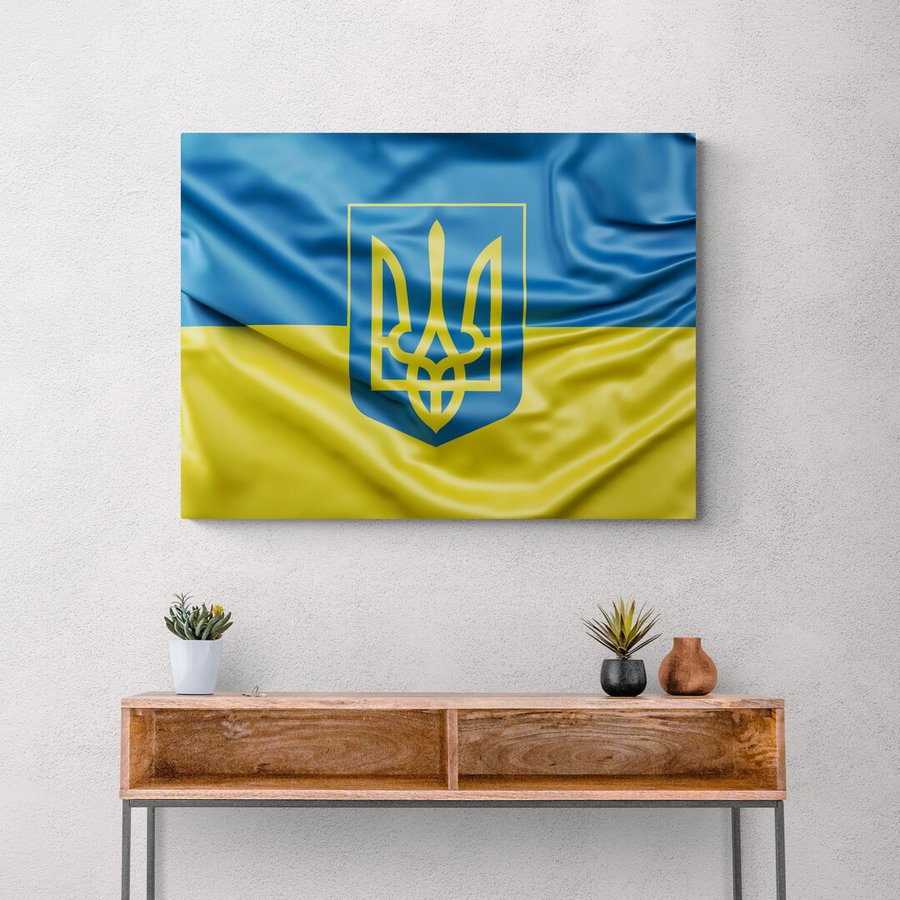 Постер без рамки "Прапор Украины с гербом" в размере 30х40