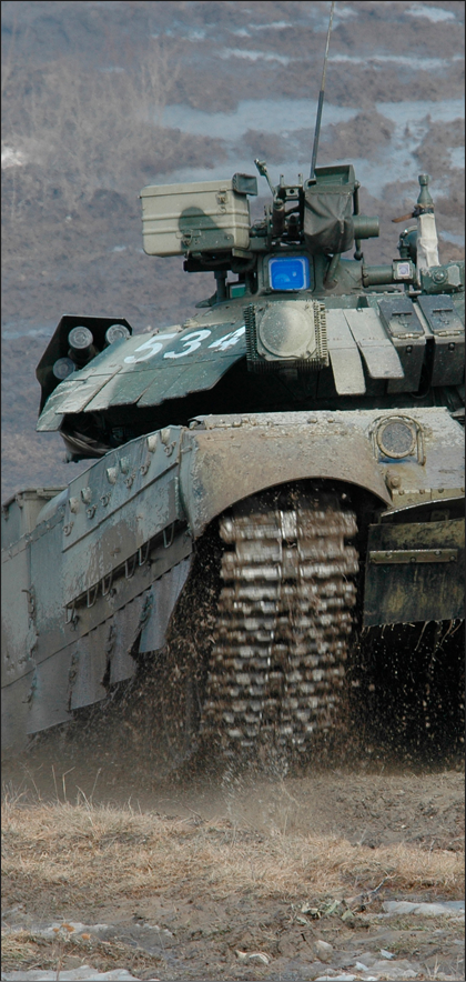 Модульная картина из 4 частей танк "Оплот" в размере 101х60