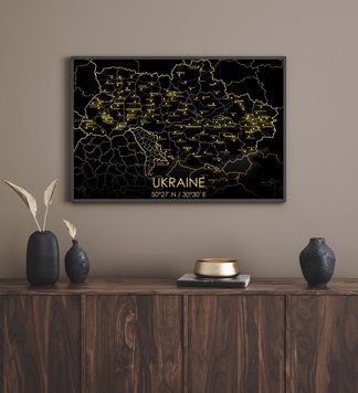 Постер у пластиковій рамці "Карта Ukraine на чорному тлі" в розмірі 50х70