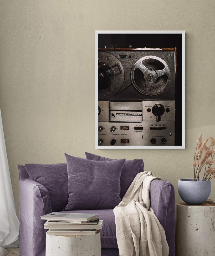 Постер без рамки "Магнитовон Юпитер" в размере 30х40