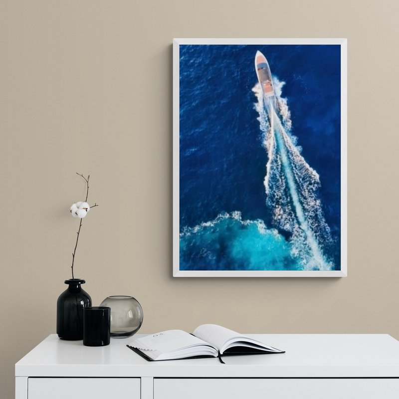 Постер без рамки "Катер у морі" в розмірі 30х40